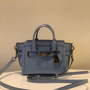 Coach swagger size 20